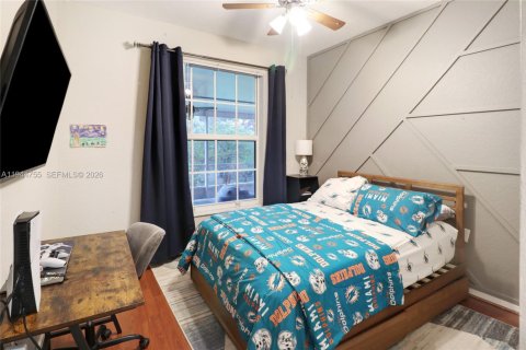 Townhouse in Pembroke Pines, Florida 3 bedrooms, 125.23 sq.m. № 2001375 - photo 17