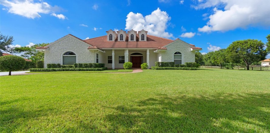Casa en Wellington, Florida 5 dormitorios, 351.45 m2 № 856223