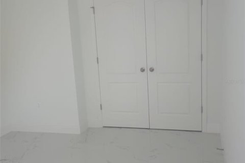 Appartement à louer à Kissimmee, Floride: 3 chambres, 162.58 m2 № 1768054 - photo 12