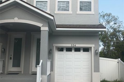 Appartement à louer à Kissimmee, Floride: 3 chambres, 162.58 m2 № 1768054 - photo 2