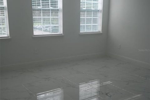 Appartement à louer à Kissimmee, Floride: 3 chambres, 162.58 m2 № 1768054 - photo 8