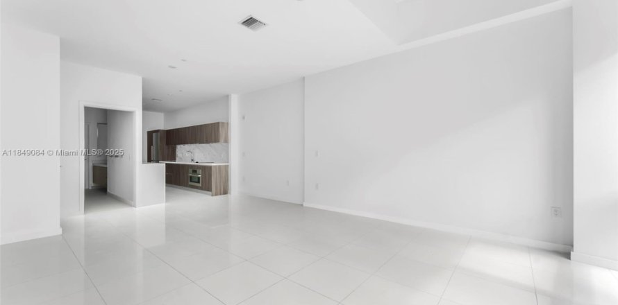 Studio à Condo à Miami, Floride  № 1850755