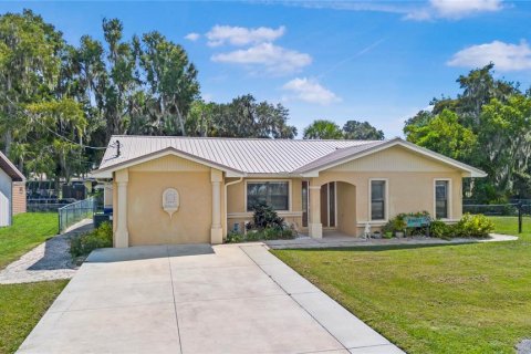 Casa en venta en Lake Panasoffkee, Florida, 2 dormitorios, 163.32 m2 № 1916126 - foto 2