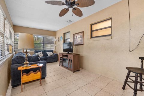 Casa en venta en Lake Panasoffkee, Florida, 2 dormitorios, 163.32 m2 № 1916126 - foto 24