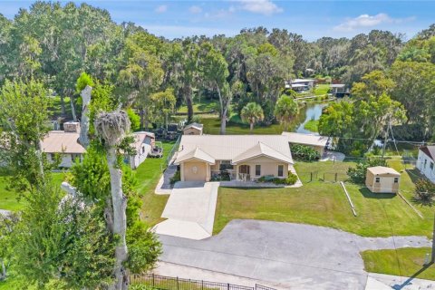 Casa en venta en Lake Panasoffkee, Florida, 2 dormitorios, 163.32 m2 № 1916126 - foto 3