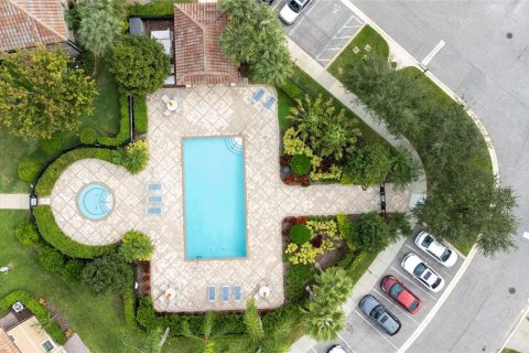 Townhouse in Orlando, Florida 3 bedrooms, 141.95 sq.m. № 2202250 - photo 2