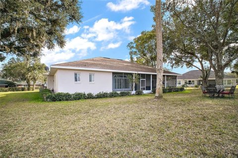 House in Fruitland Park, Florida 3 bedrooms, 220.27 sq.m. № 1513626 - photo 4