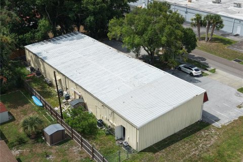 Commercial property in Pinellas Park, Florida 490.52 sq.m. № 2197540 - photo 10