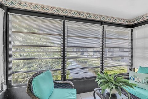 Condominio en venta en Port Richey, Florida, 2 dormitorios, 122.63 m2 № 1651720 - foto 27