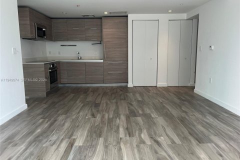 Снять в аренду кондоминиум в Майами, Флорида 1 спальня, 52.95м2, № 2004868 - фото 7