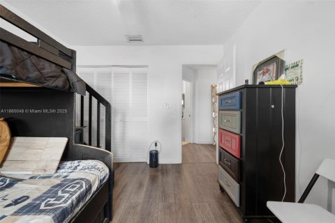 Casa en venta en Hollywood, Florida, 3 dormitorios, 137.4 m2 № 1891983 - foto 13