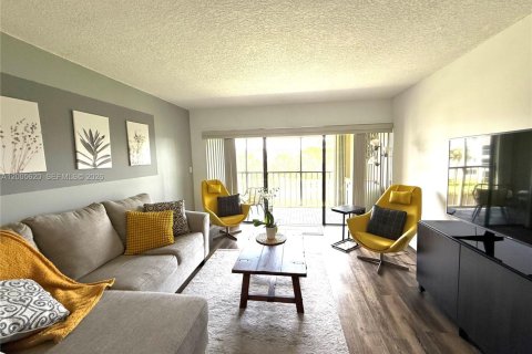 Condo in Weston, Florida, 2 bedrooms  № 2069639