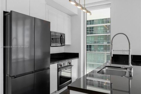 Condominio en venta en Miami, Florida, 2 dormitorios, 102.84 m2 № 1814299 - foto 3