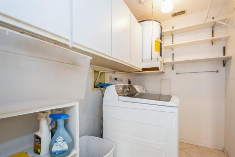 Casa en venta en Clearwater, Florida, 2 dormitorios, 130.06 m2 № 1837365 - foto 18