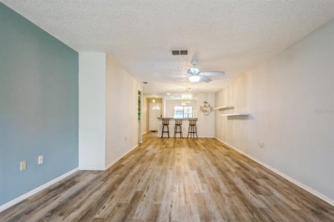 Casa en venta en Clearwater, Florida, 2 dormitorios, 130.06 m2 № 1837365 - foto 9