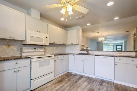 Casa en venta en Clearwater, Florida, 2 dormitorios, 130.06 m2 № 1837365 - foto 6