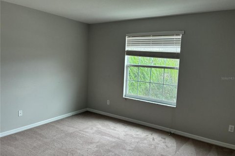 House in Tampa, Florida 6 bedrooms, 291.53 sq.m. № 1912448 - photo 23