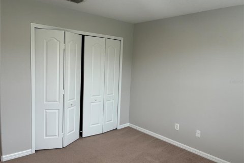 House in Tampa, Florida 6 bedrooms, 291.53 sq.m. № 1912448 - photo 26