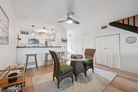 Condominio en venta en Tampa, Florida, 2 dormitorios, 110.55 m2 № 1884473 - foto 9