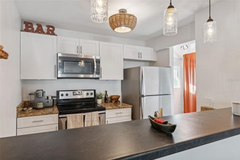 Condominio en venta en Tampa, Florida, 2 dormitorios, 110.55 m2 № 1884473 - foto 14