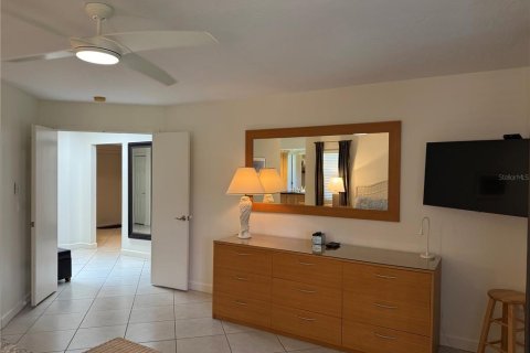 Casa en venta en Sarasota, Florida, 2 dormitorios, 125.7 m2 № 2151039 - foto 13