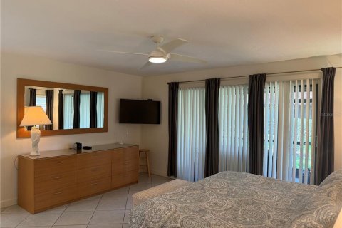 Casa en venta en Sarasota, Florida, 2 dormitorios, 125.7 m2 № 2151039 - foto 12