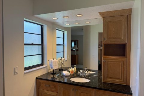 Casa en venta en Sarasota, Florida, 2 dormitorios, 125.7 m2 № 2151039 - foto 15