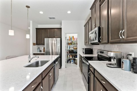 Casa en venta en Port Orange, Florida, 4 dormitorios, 176.14 m2 № 1870864 - foto 10