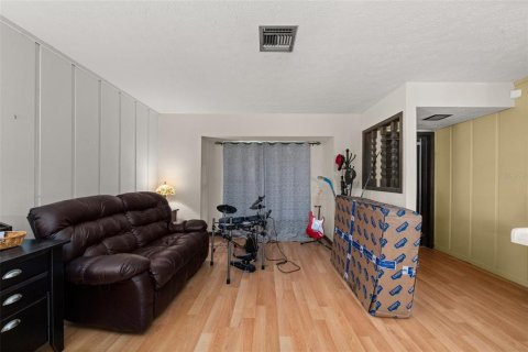 Villa ou maison à vendre à Wauchula, Floride: 4 chambres, 182 m2 № 1777354 - photo 7