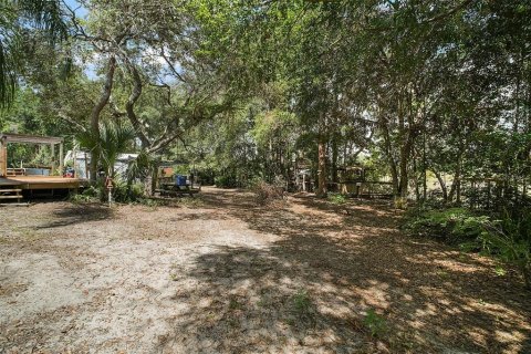 House in Paisley, Florida 2 bedrooms, 152.27 sq.m. № 1791251 - photo 10
