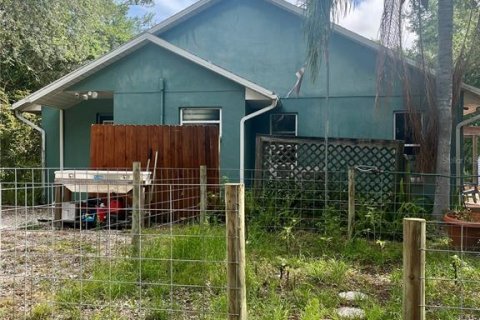 House in Paisley, Florida 2 bedrooms, 152.27 sq.m. № 1791251 - photo 3