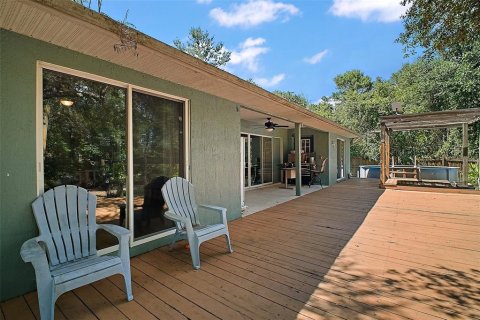 House in Paisley, Florida 2 bedrooms, 152.27 sq.m. № 1791251 - photo 12