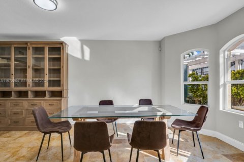 Снять в аренду таунхаус в Дирфилд-Бич, Флорида 3 спальни, 216.18м2, № 2033411 - фото 26