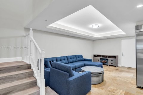 Снять в аренду таунхаус в Дирфилд-Бич, Флорида 3 спальни, 216.18м2, № 2033411 - фото 23