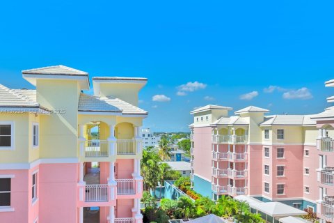 Таунхаус в Дирфилд-Бич, Флорида 3 спальни, 216.18м2 № 2033411