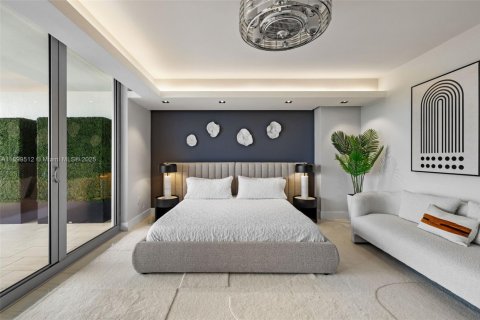 Condo in Fort Lauderdale, Florida, 3 bedrooms  № 1951460 - photo 15