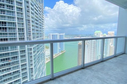 Condo in Miami, Florida, 1 bedroom  № 1968103 - photo 3