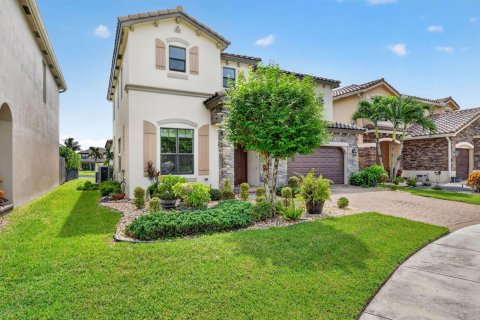 Villa ou maison à vendre à Lake Worth, Floride: 4 chambres, 294.13 m2 № 2400660 - photo 3