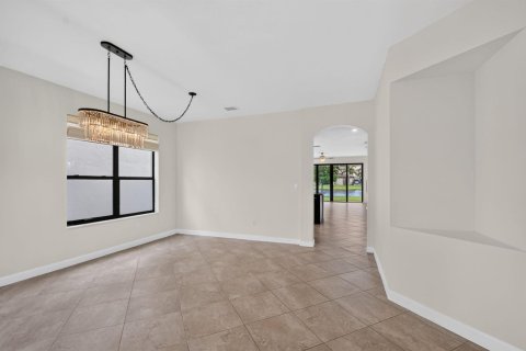 Villa ou maison à vendre à Lake Worth, Floride: 4 chambres, 294.13 m2 № 2400660 - photo 7