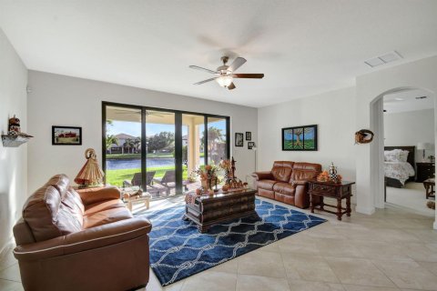 Villa ou maison à vendre à Lake Worth, Floride: 4 chambres, 294.13 m2 № 2400660 - photo 20