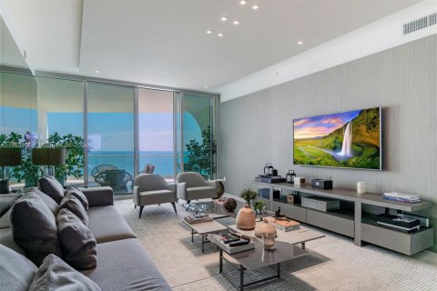 Condo in Sunny Isles Beach, Florida, 3 bedrooms  № 1959904 - photo 18