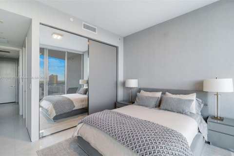 Condo in Sunny Isles Beach, Florida, 3 bedrooms  № 1959904 - photo 23