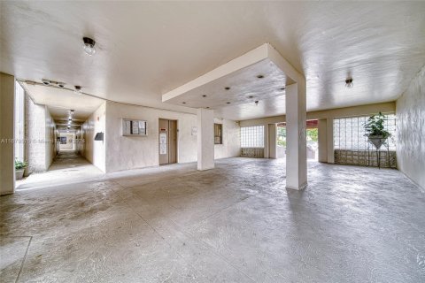 Condominio en venta en Miami, Florida, 2 dormitorios, 83.61 m2 № 1860239 - foto 4
