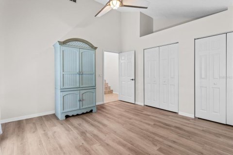 Townhouse in Homosassa, Florida 2 bedrooms, 111.48 sq.m. № 1532068 - photo 4