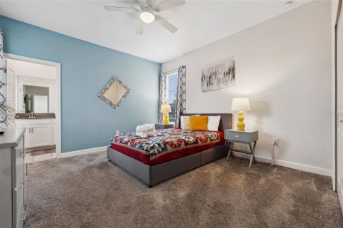 Villa ou maison à vendre à Davenport, Floride: 5 chambres, 286.23 m2 № 1649393 - photo 17