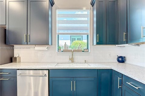 Casa en venta en Ave Maria, Florida, 2 dormitorios, 155.15 m2 № 1938665 - foto 7