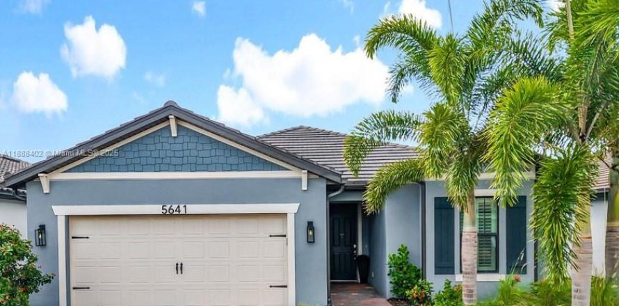 Casa en Ave Maria, Florida 2 dormitorios, 155.15 m2 № 1938665