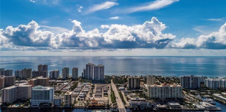 Condo in Fort Lauderdale, Florida, 1 bedroom № 1065907