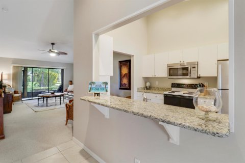 Touwnhouse à louer à Hobe Sound, Floride: 2 chambres, 112.88 m2 № 2252757 - photo 13