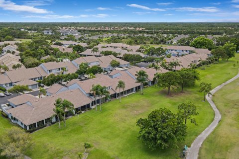 Touwnhouse à louer à Hobe Sound, Floride: 2 chambres, 112.88 m2 № 2252757 - photo 3